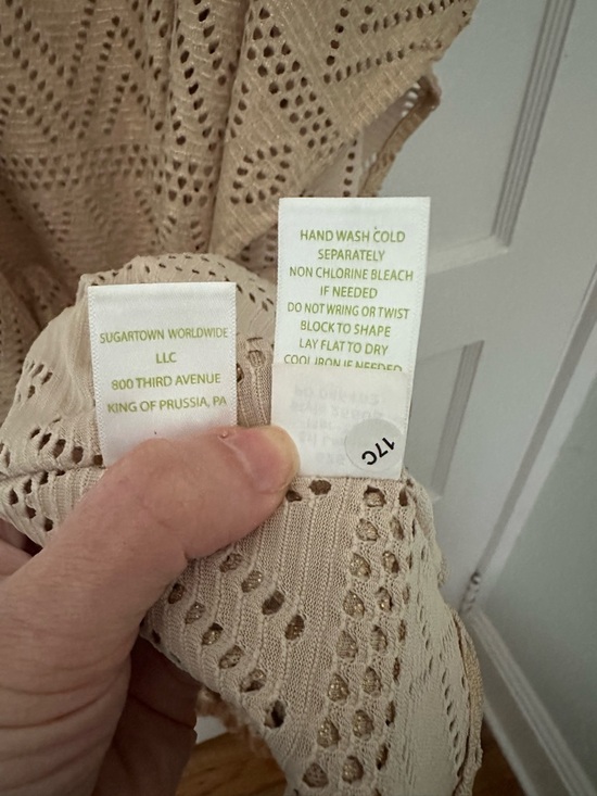 Lilly Pulitzer Jerrica Gold Foil Crochet Fringe Tunic (Kaftan) Great Condition! - Picture 10 of 10